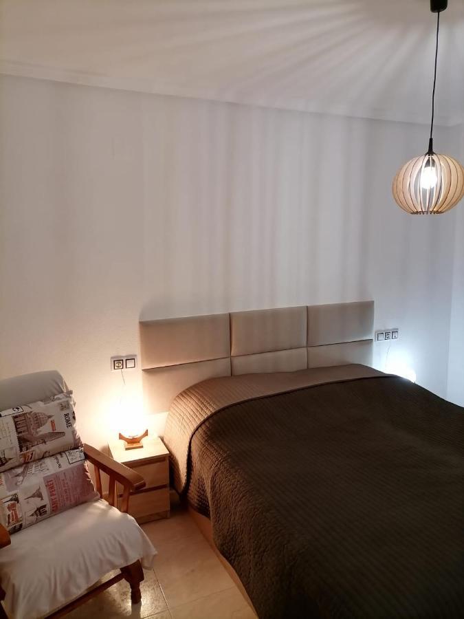 Sunny Appartment With Pool Torrevieja Center المظهر الخارجي الصورة